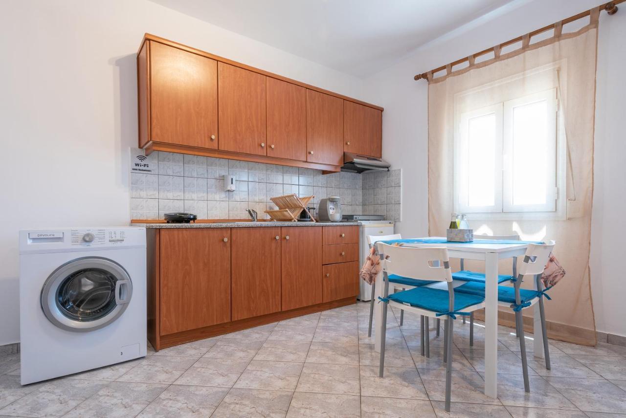 A & K Vacation House Варос Экстерьер фото