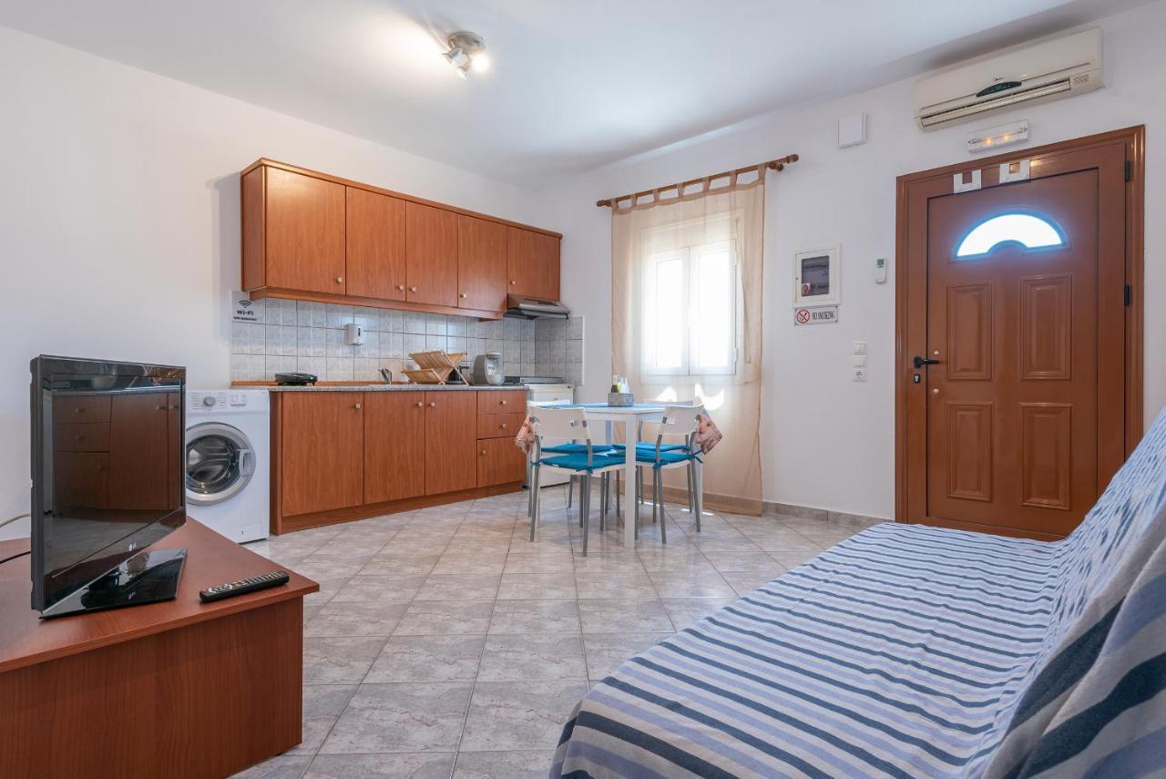 A & K Vacation House Варос Экстерьер фото