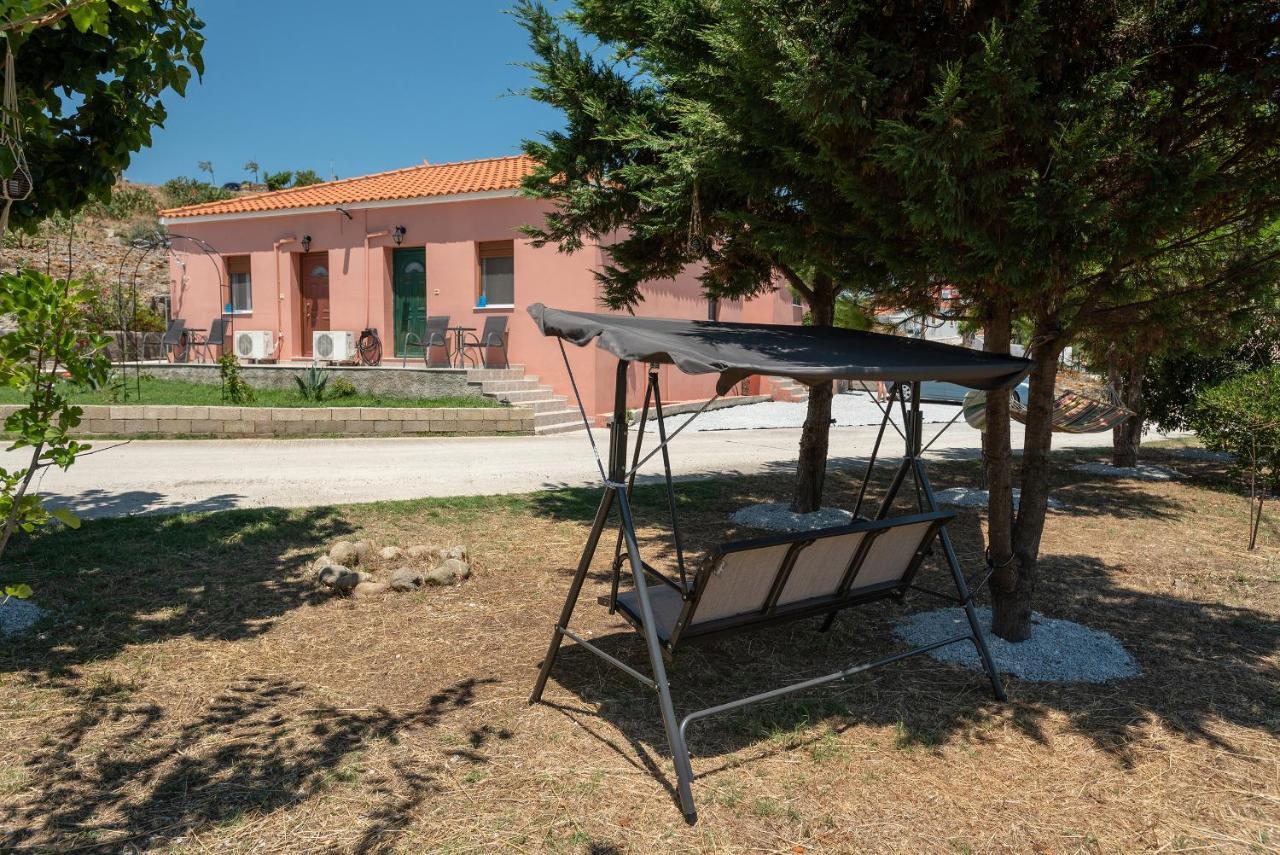 A & K Vacation House Варос Экстерьер фото